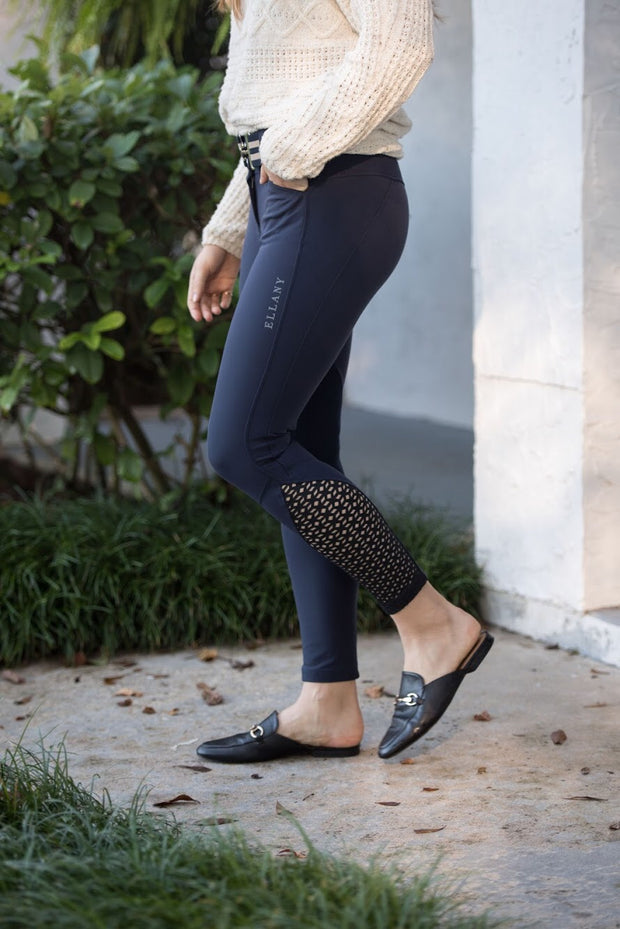 Lifestyle Breech - Navy